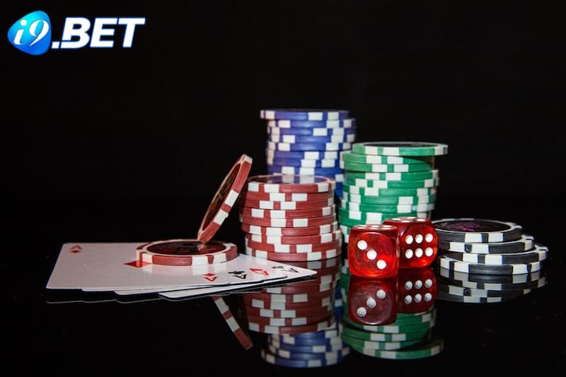 các vòng đặt cược trong Poker